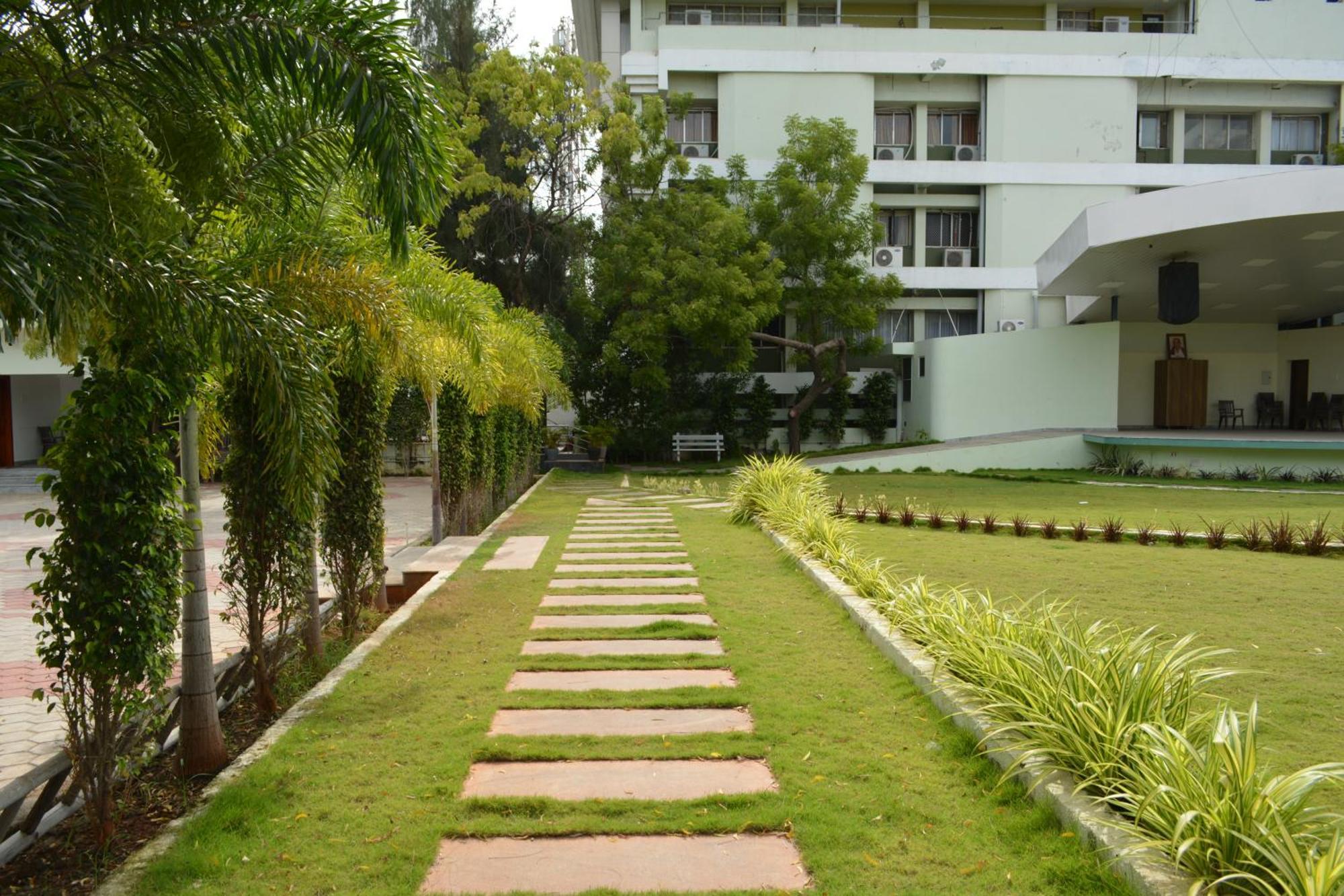 Hotel Geetha International Tuticorin Εξωτερικό φωτογραφία