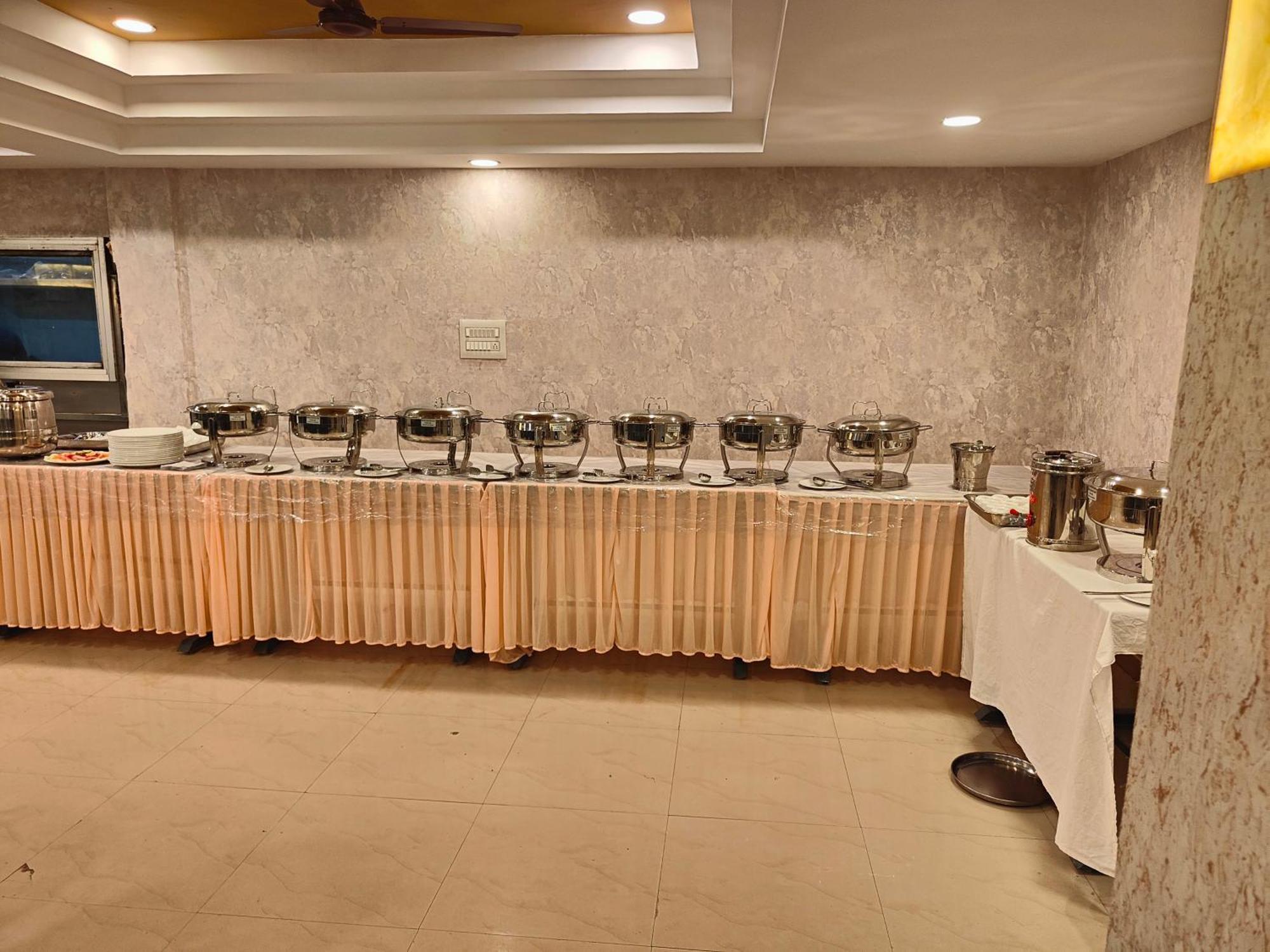 Hotel Geetha International Tuticorin Εξωτερικό φωτογραφία